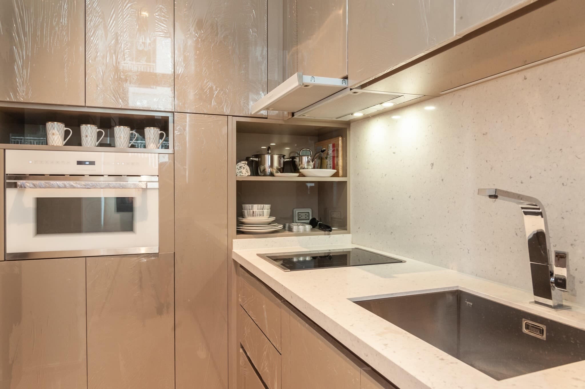 9843 – Dear00001.jpg